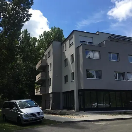 Thermal Forest Apartman